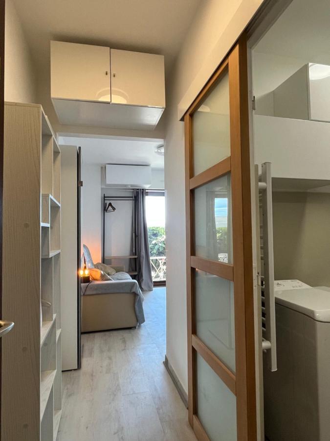 Avec Terrasse Et Parking A Apartment Vence