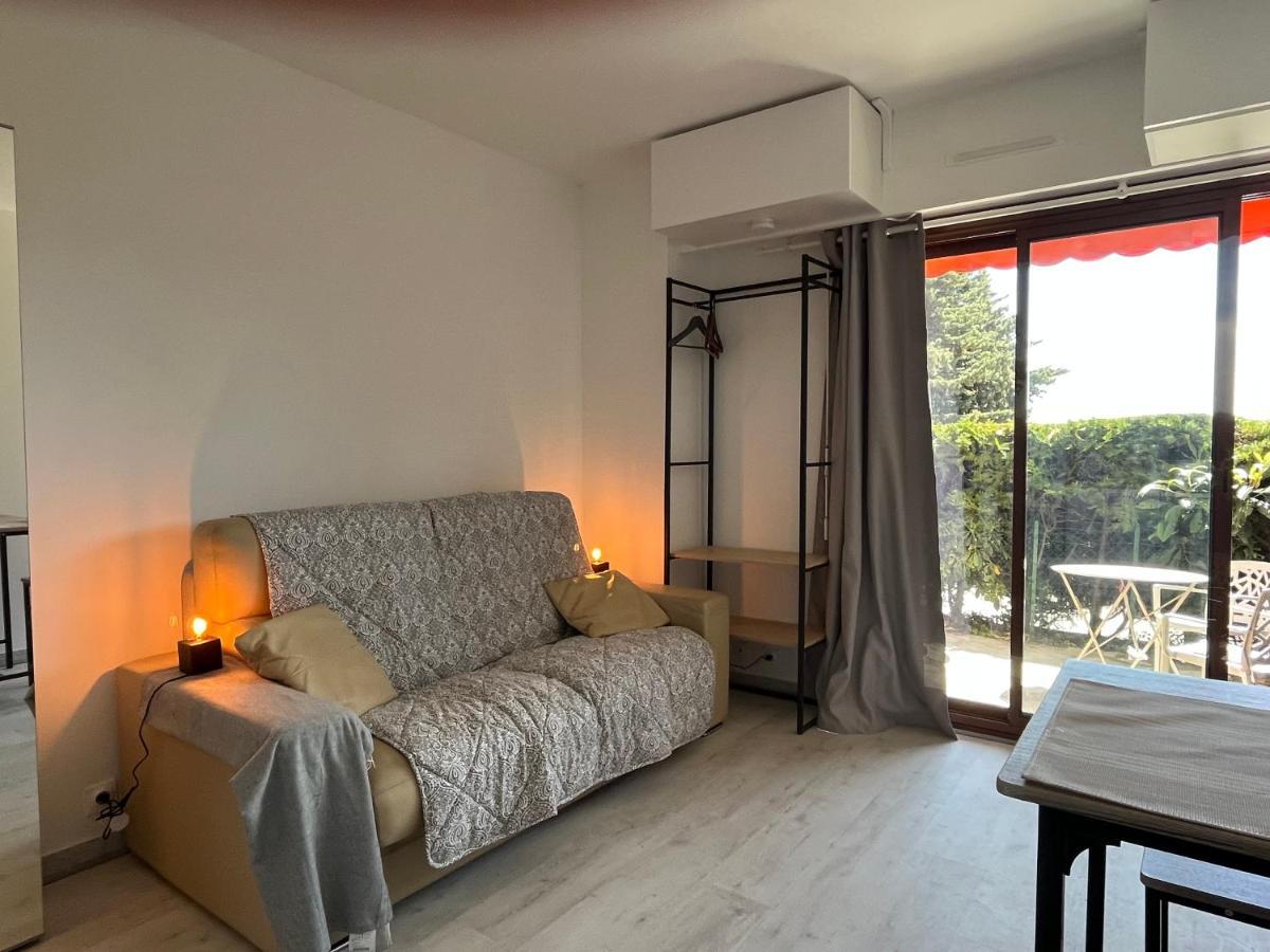 Avec Terrasse Et Parking A * Vence